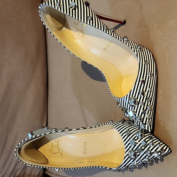 Christian Louboutin Aimanta B&W Striped Women's Heels - EUC 👠 Size 36.5 - Picture 12 of 17